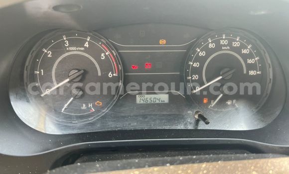 Acheter Occasion Voiture Toyota Hilux Gris à Yaoundé, Central Cameroon Acheter Occasion Voiture Toyota Hilux Gris à Yaoundé, Central Cameroon