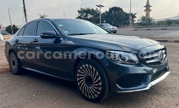 Buy Used Mercedes‒Benz C–Class Black Car in Yaounde in Central Cameroon Buy Used Mercedes‒Benz C–Class Black Car in Yaounde in Central Cameroon