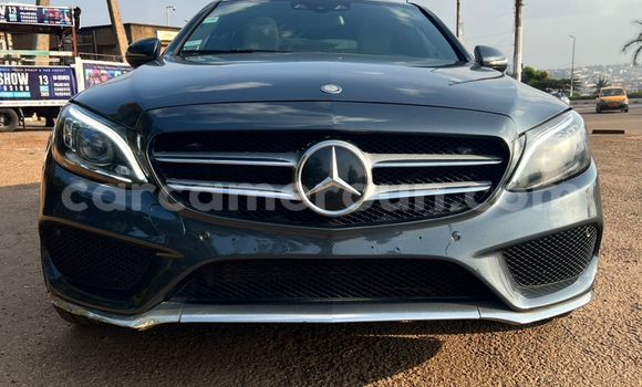 Buy Used Mercedes‒Benz C–Class Black Car in Yaounde in Central Cameroon Buy Used Mercedes‒Benz C–Class Black Car in Yaounde in Central Cameroon