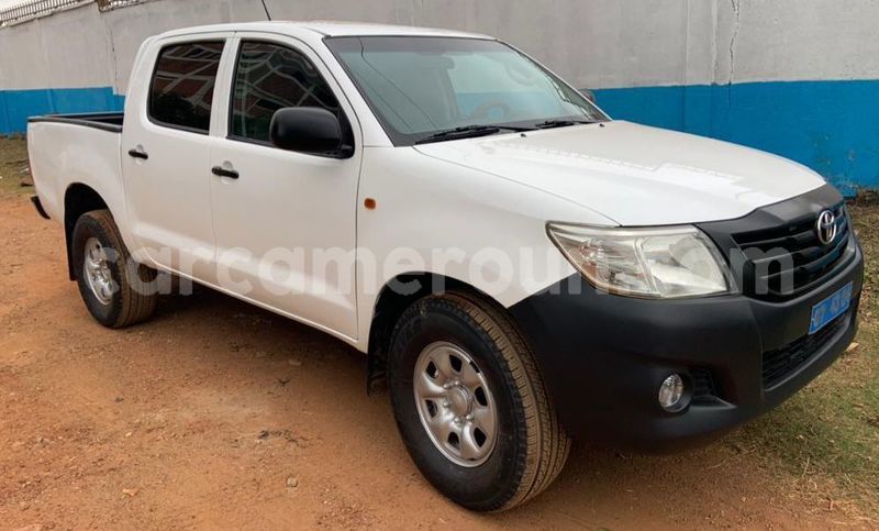 Big with watermark toyota hilux central cameroon yaounde 21855