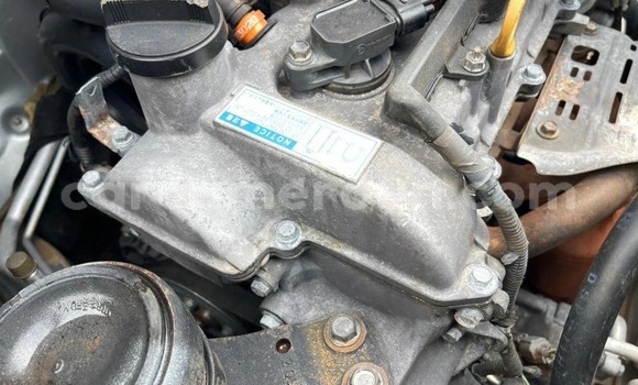 Acheter Occasion Voiture Toyota Vitz Blanc à Yaoundé, Central Cameroon Acheter Occasion Voiture Toyota Vitz Blanc à Yaoundé, Central Cameroon