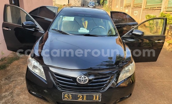 Acheter Occasion Voiture Toyota Camry Noir à Yaoundé, Central Cameroon Acheter Occasion Voiture Toyota Camry Noir à Yaoundé, Central Cameroon