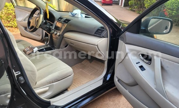 Acheter Occasion Voiture Toyota Camry Noir à Yaoundé, Central Cameroon Acheter Occasion Voiture Toyota Camry Noir à Yaoundé, Central Cameroon