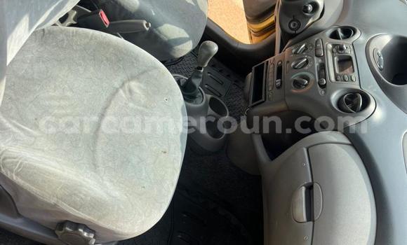 Sayi Na hannu Toyota Yaris Sauran Mota in Yaounde a Babban Kamaru Sayi Na hannu Toyota Yaris Sauran Mota in Yaounde a Babban Kamaru