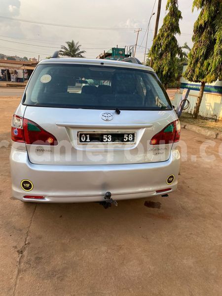 Big with watermark toyota avensis verso central cameroon yaounde 21880