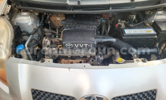Buy Used Toyota Yaris Silver Car in Yaounde in Central Cameroon Buy Used Toyota Yaris Silver Car in Yaounde in Central Cameroon