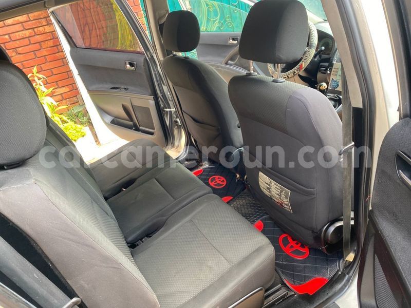 Big with watermark toyota avensis verso central cameroon yaounde 21884