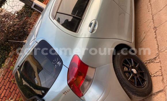 Acheter Occasion Voiture Toyota Yaris Gris à Yaoundé, Central Cameroon Acheter Occasion Voiture Toyota Yaris Gris à Yaoundé, Central Cameroon