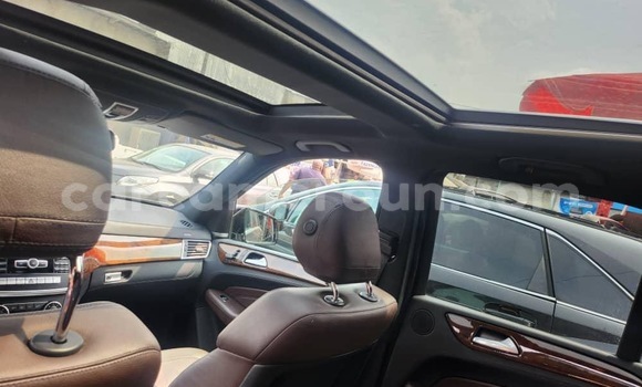 Buy Import Mercedes‒Benz ML–Class Black Car in Douala in Littoral Cameroon Buy Import Mercedes‒Benz ML–Class Black Car in Douala in Littoral Cameroon