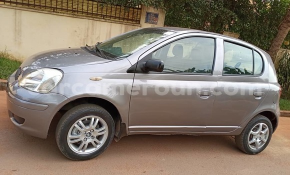 Acheter Occasion Voiture Toyota Yaris Marron à Yaoundé, Central Cameroon Acheter Occasion Voiture Toyota Yaris Marron à Yaoundé, Central Cameroon