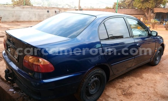 Acheter Occasion Voiture Toyota Avensis Bleu à Yaoundé, Central Cameroon Acheter Occasion Voiture Toyota Avensis Bleu à Yaoundé, Central Cameroon