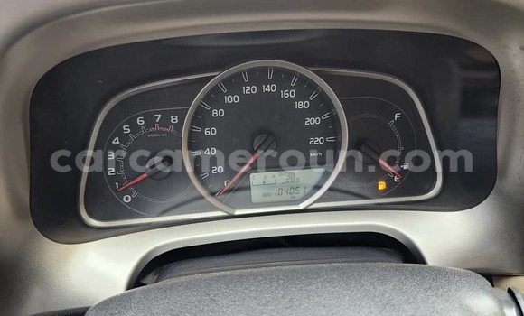 Acheter Occasion Voiture Toyota RAV4 Gris à Yaoundé, Central Cameroon Acheter Occasion Voiture Toyota RAV4 Gris à Yaoundé, Central Cameroon