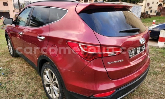 Acheter Occasion Voiture Hyundai Santa Fe Rouge à Yaoundé, Central Cameroon Acheter Occasion Voiture Hyundai Santa Fe Rouge à Yaoundé, Central Cameroon