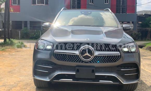 Sayi Na hannu Mercedes‒Benz AMG GLE Azurfa Mota in Yaounde a Babban Kamaru Sayi Na hannu Mercedes‒Benz AMG GLE Azurfa Mota in Yaounde a Babban Kamaru