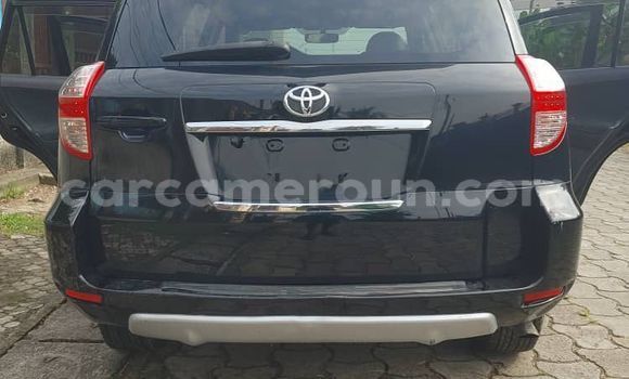 Acheter Occasion Voiture Toyota Vanguard Noir à Yaoundé, Central Cameroon Acheter Occasion Voiture Toyota Vanguard Noir à Yaoundé, Central Cameroon