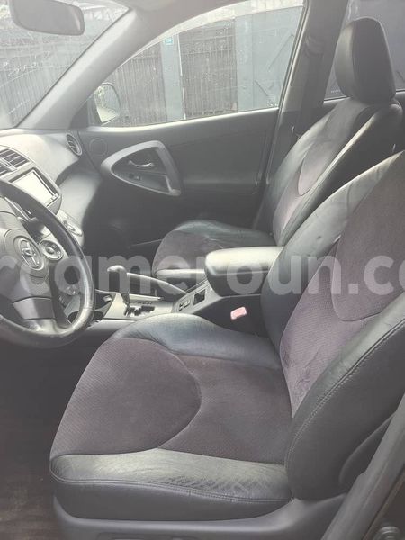 Big with watermark toyota vanguard central cameroon yaounde 21918