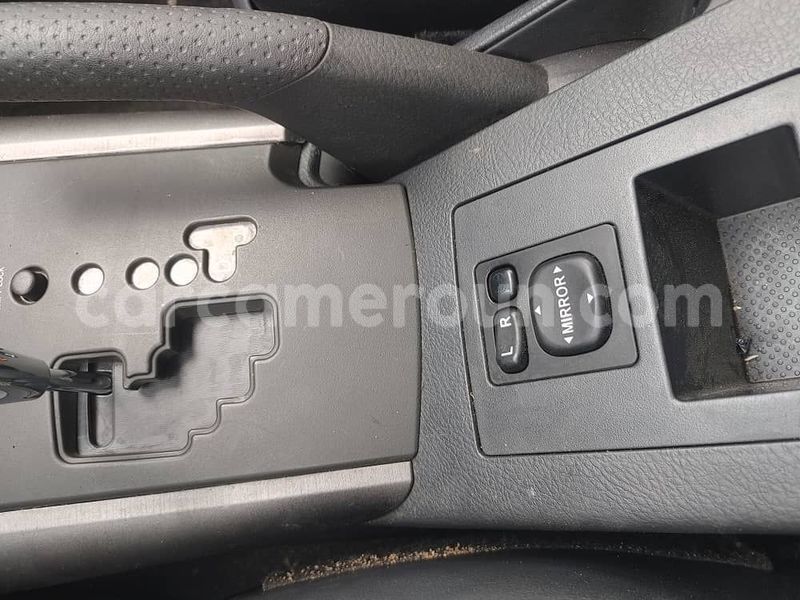 Big with watermark toyota vanguard central cameroon yaounde 21918