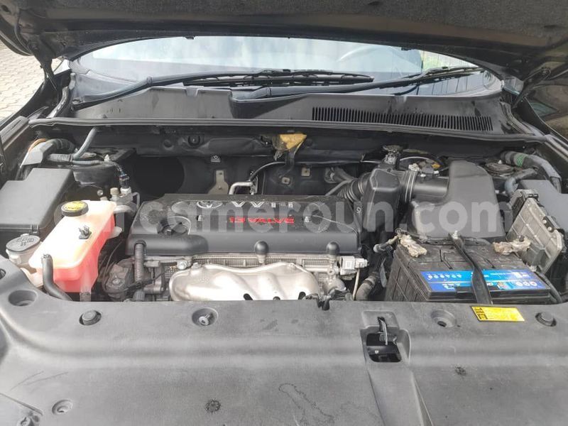 Big with watermark toyota vanguard central cameroon yaounde 21918