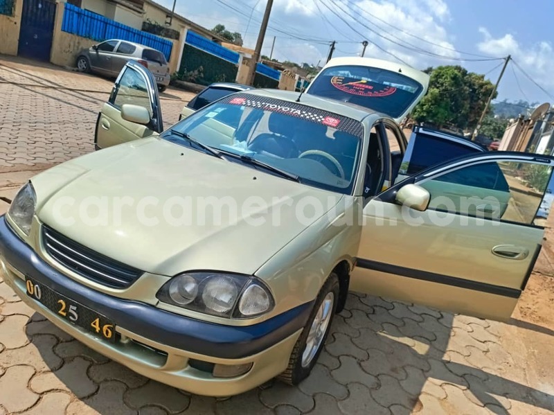 Big with watermark toyota avensis central cameroon yaounde 21920