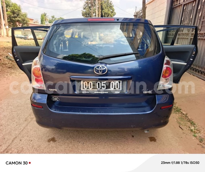 Big with watermark toyota corolla verso central cameroon yaounde 21925