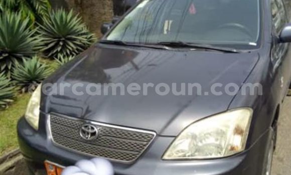 Sayi Na hannu Toyota Corolla Sauran Mota in Douala a Ƙasar Kamaru Sayi Na hannu Toyota Corolla Sauran Mota in Douala a Ƙasar Kamaru