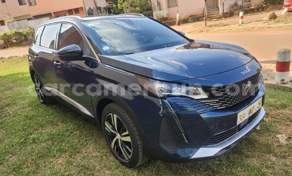 Acheter Occasion Voiture Peugeot 5008 Bleu à Yaoundé, Central Cameroon Acheter Occasion Voiture Peugeot 5008 Bleu à Yaoundé, Central Cameroon