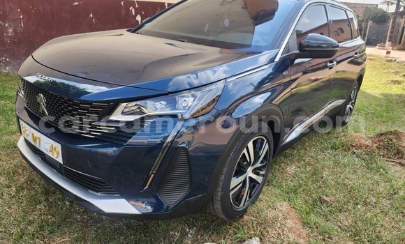 Acheter Occasion Voiture Peugeot 5008 Bleu à Yaoundé, Central Cameroon Acheter Occasion Voiture Peugeot 5008 Bleu à Yaoundé, Central Cameroon