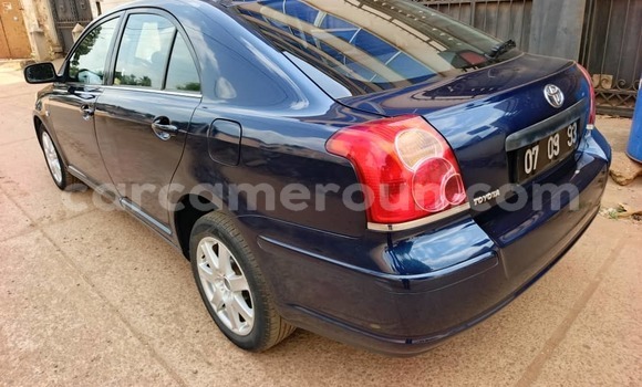 Acheter Occasion Voiture Toyota Avensis Bleu à Yaoundé, Central Cameroon Acheter Occasion Voiture Toyota Avensis Bleu à Yaoundé, Central Cameroon