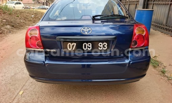 Acheter Occasion Voiture Toyota Avensis Bleu à Yaoundé, Central Cameroon Acheter Occasion Voiture Toyota Avensis Bleu à Yaoundé, Central Cameroon