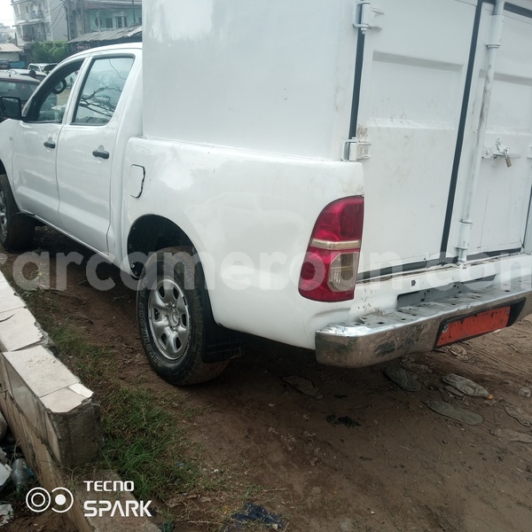 Big with watermark toyota hilux littoral cameroon douala 21936