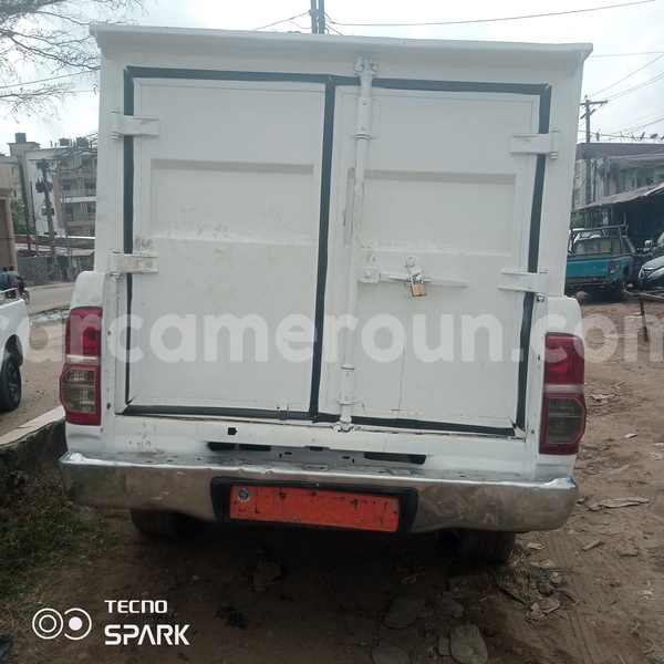 Big with watermark toyota hilux littoral cameroon douala 21936