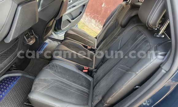 Acheter Occasion Voiture Peugeot 5008 Bleu à Yaoundé, Central Cameroon Acheter Occasion Voiture Peugeot 5008 Bleu à Yaoundé, Central Cameroon