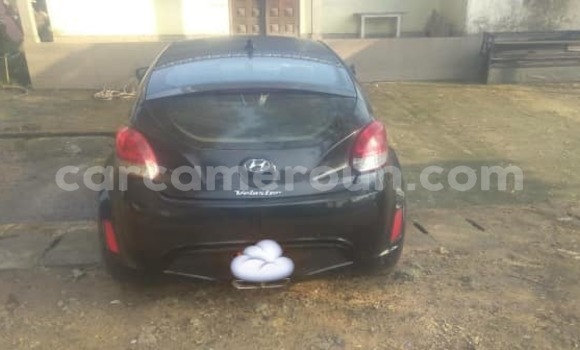 Sayi Na hannu Hyundai Veloster Black Mota in Douala a Ƙasar Kamaru Sayi Na hannu Hyundai Veloster Black Mota in Douala a Ƙasar Kamaru