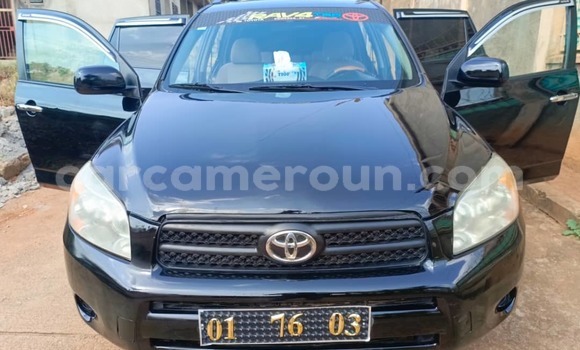 Acheter Occasion Voiture Toyota RAV4 Noir à Yaoundé, Central Cameroon