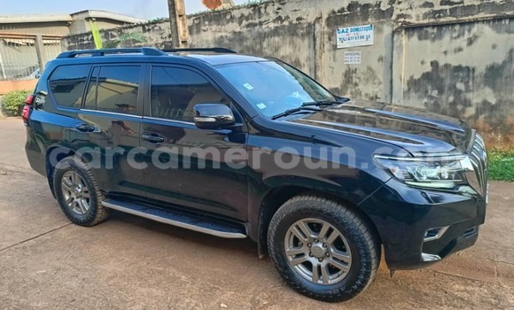 Acheter Occasion Voiture Toyota Land Cruiser Prado Noir à Yaoundé, Central Cameroon