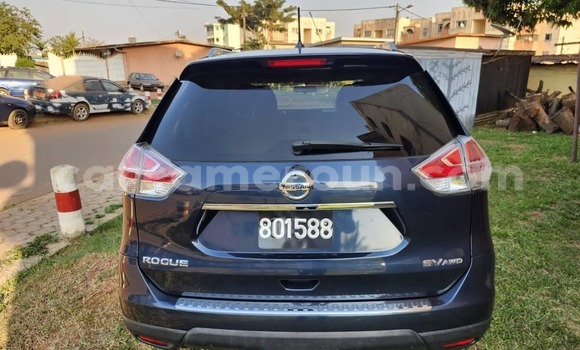 Sayi Na hannu Nissan Rogue Black Mota in Yaounde a Babban Kamaru Sayi Na hannu Nissan Rogue Black Mota in Yaounde a Babban Kamaru