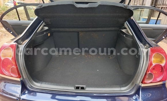Sayi Sabo Toyota Avensis Blue Mota in Yaounde a Babban Kamaru Sayi Sabo Toyota Avensis Blue Mota in Yaounde a Babban Kamaru