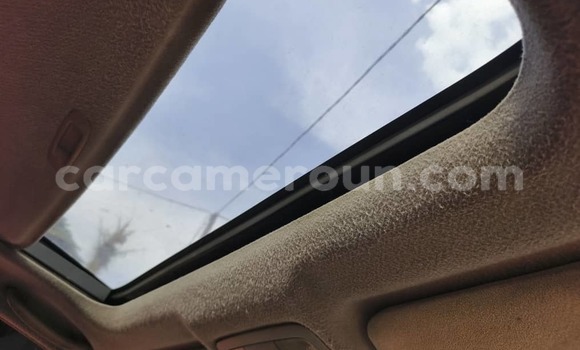 Acheter Occasion Voiture Toyota Runx Gris à Yaoundé, Central Cameroon Acheter Occasion Voiture Toyota Runx Gris à Yaoundé, Central Cameroon