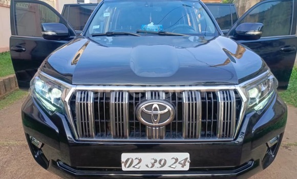 Acheter Occasion Voiture Toyota Prado Noir à Yaoundé, Central Cameroon Acheter Occasion Voiture Toyota Prado Noir à Yaoundé, Central Cameroon
