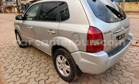 Acheter Occasion Voiture Hyundai Tucson Gris à Yaoundé, Central Cameroon Acheter Occasion Voiture Hyundai Tucson Gris à Yaoundé, Central Cameroon