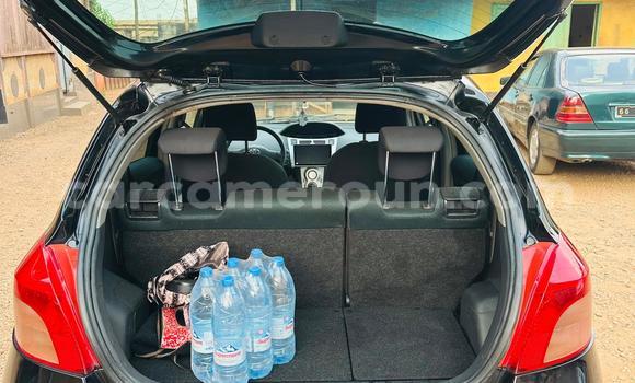 Acheter Occasion Voiture Toyota Yaris Noir à Yaoundé, Central Cameroon Acheter Occasion Voiture Toyota Yaris Noir à Yaoundé, Central Cameroon