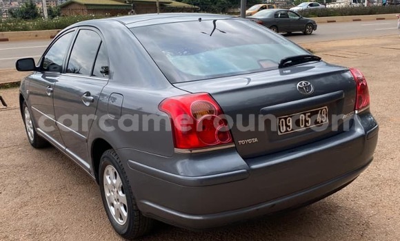 Acheter Occasion Voiture Toyota Avensis Gris à Yaoundé, Central Cameroon Acheter Occasion Voiture Toyota Avensis Gris à Yaoundé, Central Cameroon
