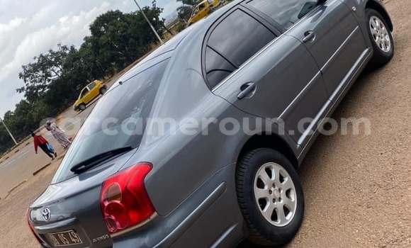 Acheter Occasion Voiture Toyota Avensis Gris à Yaoundé, Central Cameroon Acheter Occasion Voiture Toyota Avensis Gris à Yaoundé, Central Cameroon