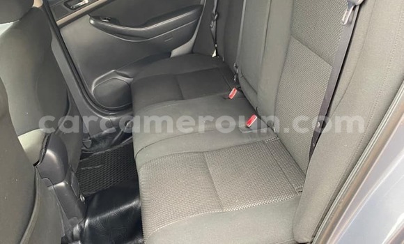 Acheter Occasion Voiture Toyota Avensis Gris à Yaoundé, Central Cameroon Acheter Occasion Voiture Toyota Avensis Gris à Yaoundé, Central Cameroon