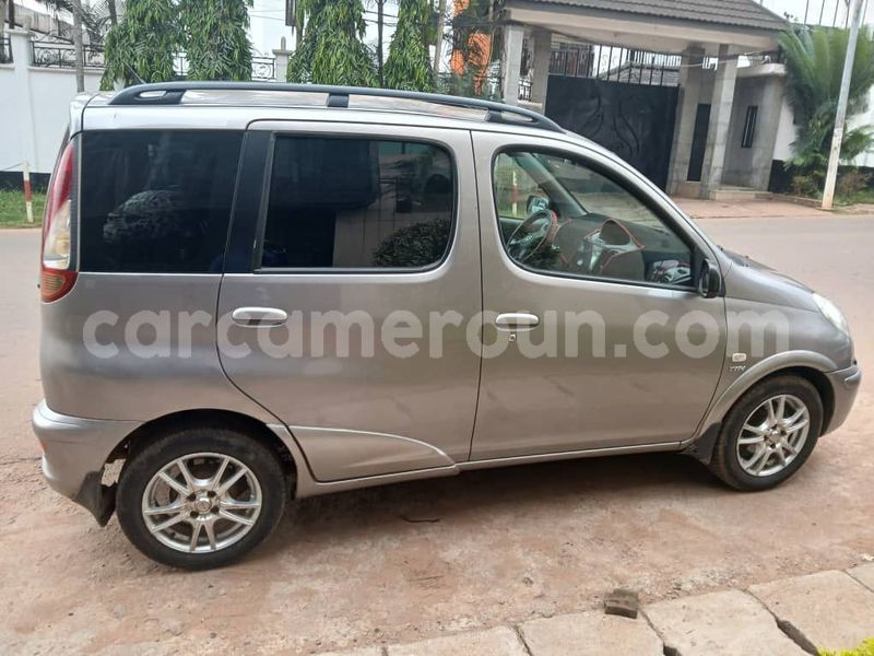 Big with watermark toyota yaris verso central cameroon yaounde 21965