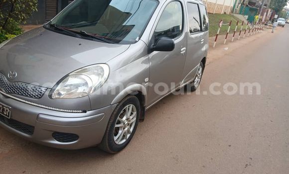 Acheter Occasion Voiture Toyota Yaris Verso Autre à Yaoundé, Central Cameroon Acheter Occasion Voiture Toyota Yaris Verso Autre à Yaoundé, Central Cameroon