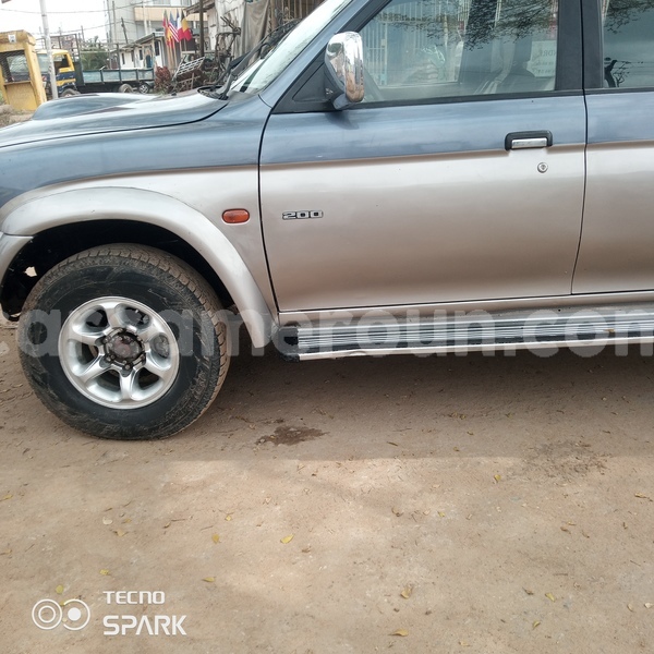 Big with watermark mitsubishi carisma littoral cameroon douala 21974