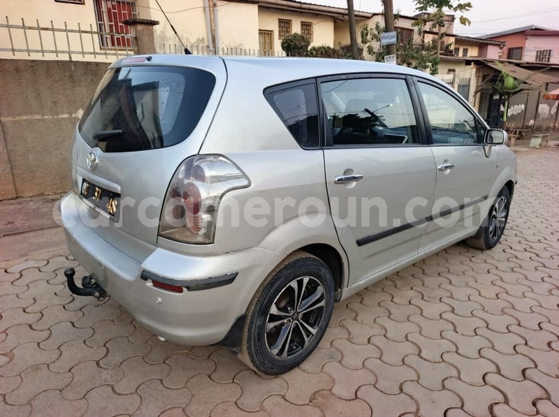 Big with watermark toyota corolla central cameroon yaounde 21980