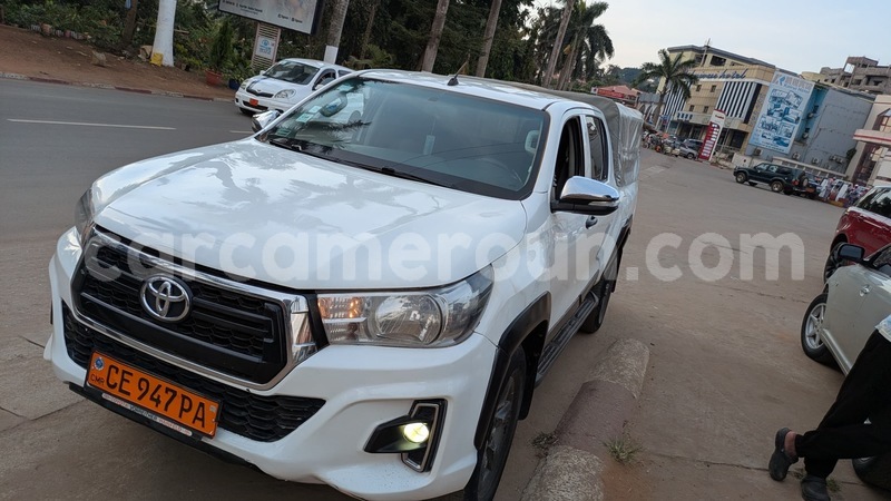 Big with watermark toyota hilux central cameroon yaounde 21995