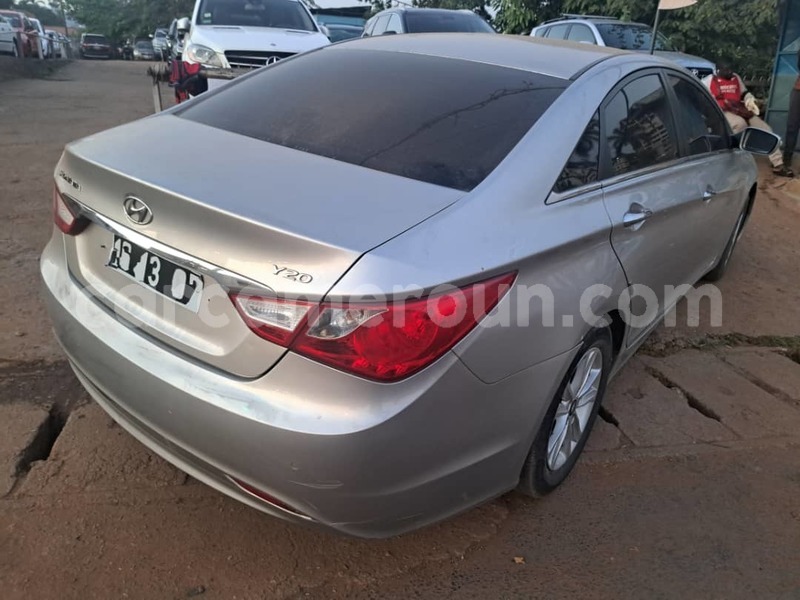 Big with watermark hyundai sonata central cameroon yaounde 21999